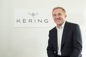 KERING PHOTO